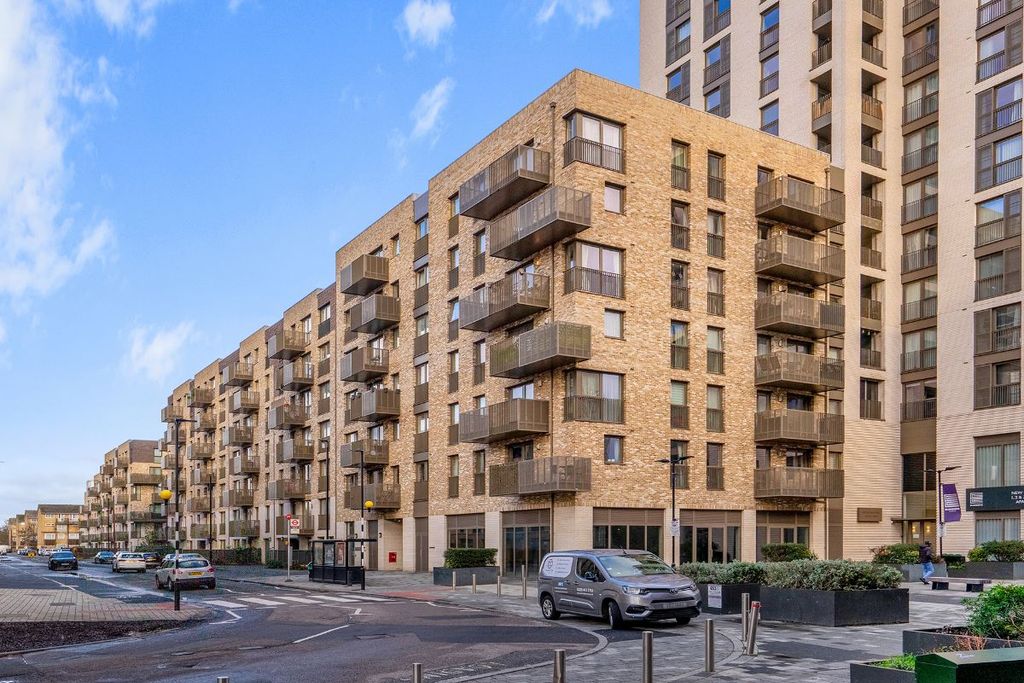 Property photo 2 of 22