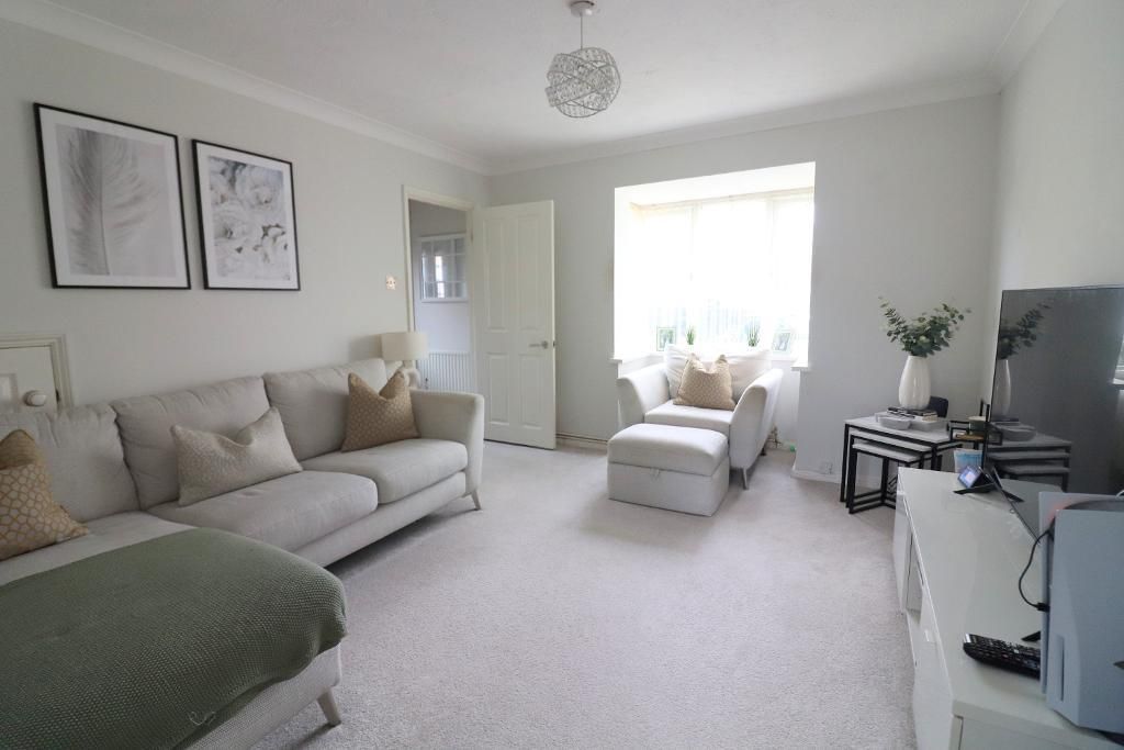 Property photo 3 of 11 Photo 3