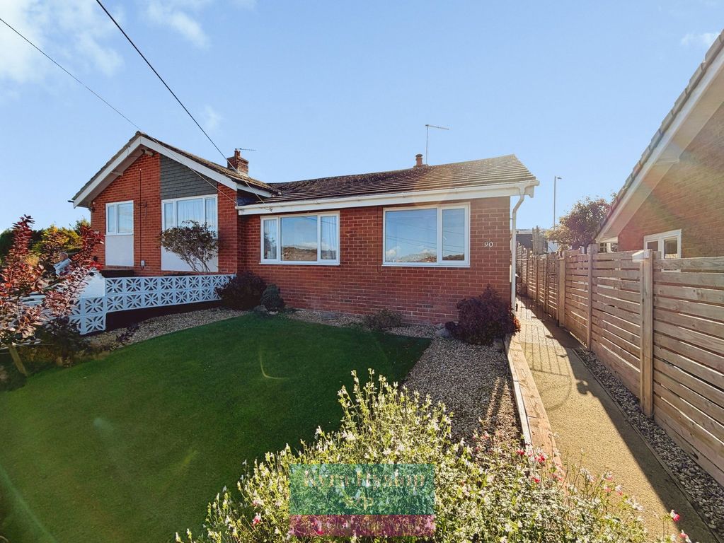 Property photo 2 of 39