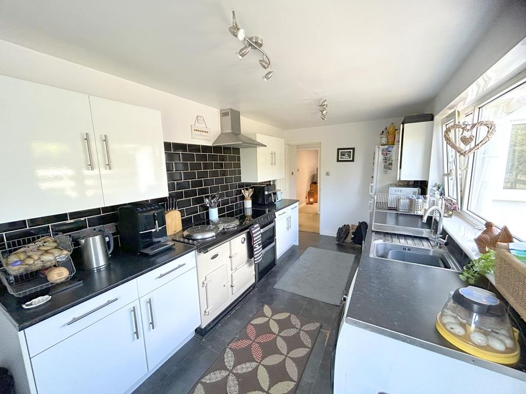 Property photo 3 of 32 Img_6093.Jpg