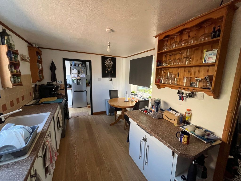 Property photo 2 of 15 Image