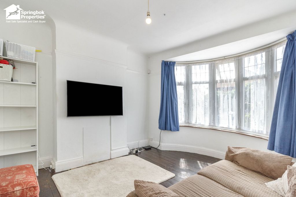 Property photo 3 of 14 Image 3