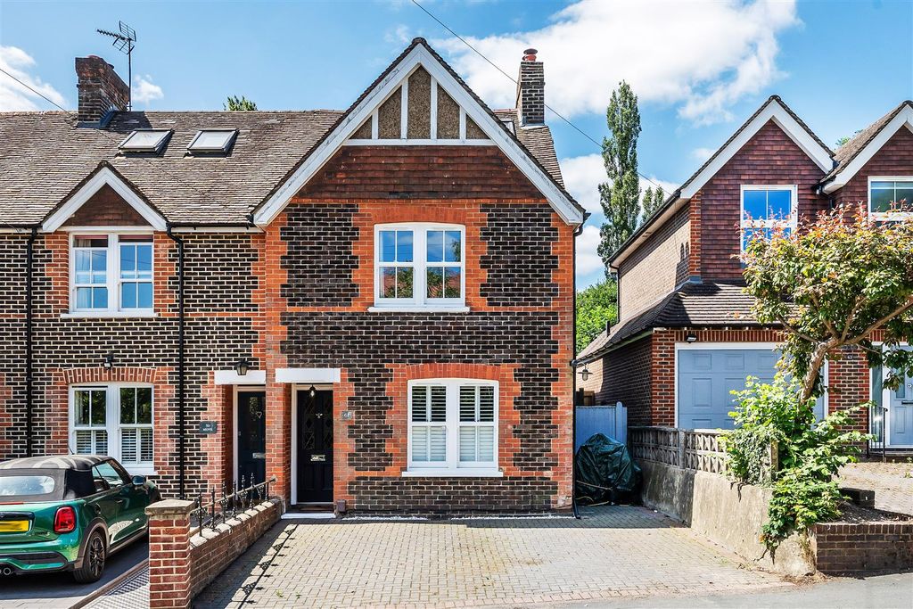 Property photo 1 of 21 61-Barrow-Green-Road-6.Jpg