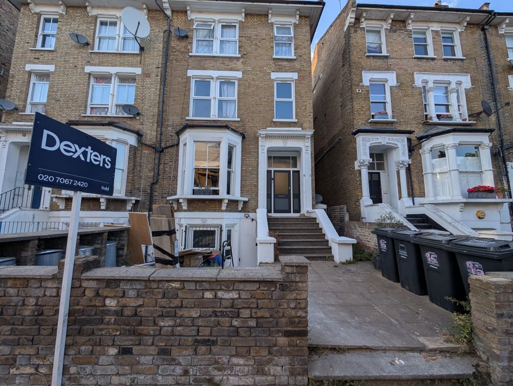 Property photo 1 of 12