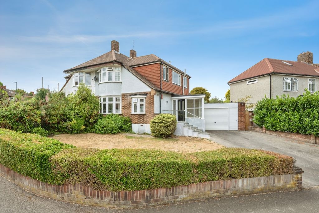Property photo 1 of 19 Pbox-Img.Jpg