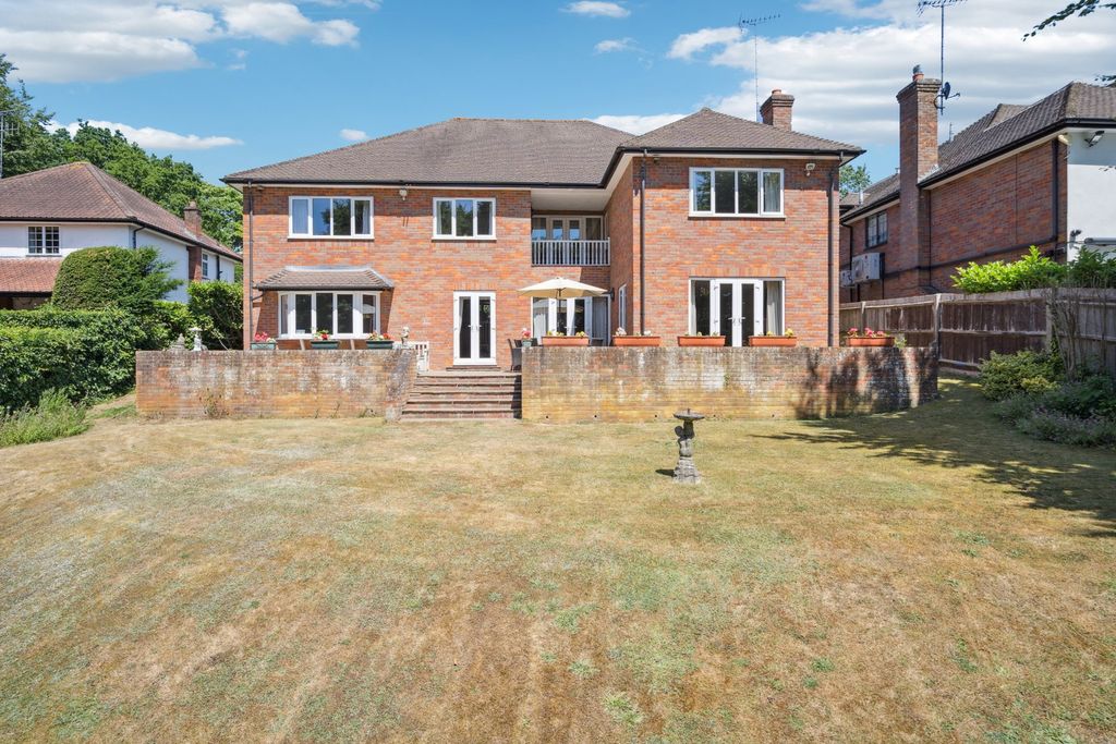 Property photo 1 of 19