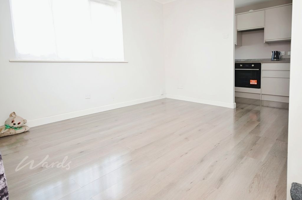 Property photo 3 of 6 Wilson Lounge