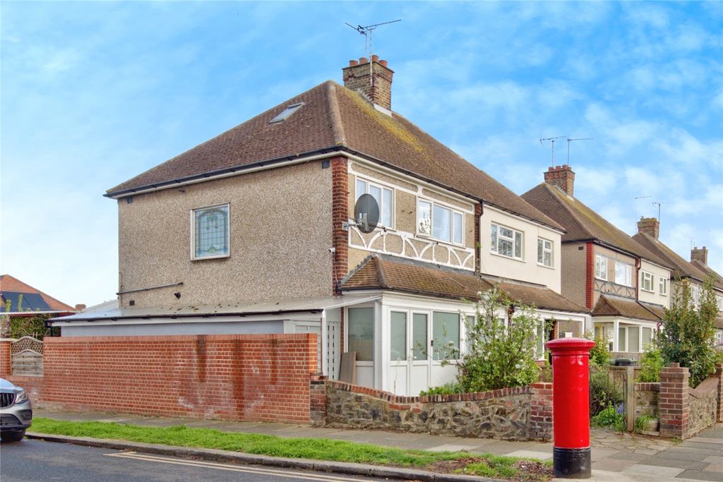Property photo 1 of 17 Picture No. 16