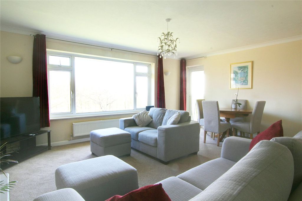 Property photo 3 of 13 Picture No. 30