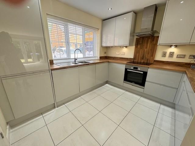 Property photo 2 of 13 2.Jpg