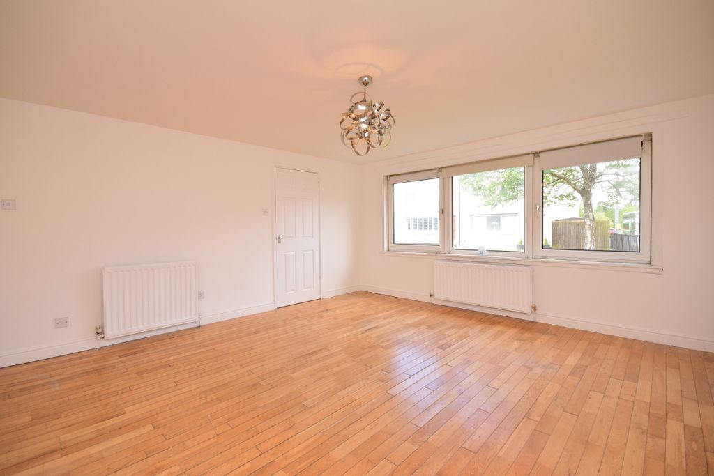 Property photo 3 of 25