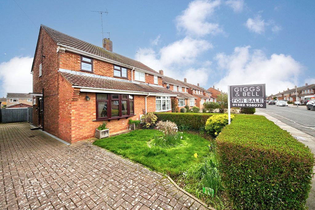 Property photo 1 of 23 4966320