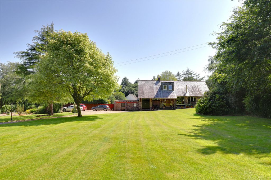 Property photo 3 of 24 Picture No. 58