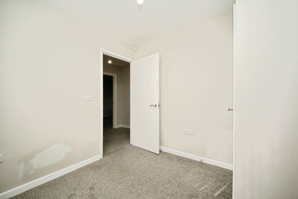 Property photo 3 of 14 Pbox-Img.Jpg