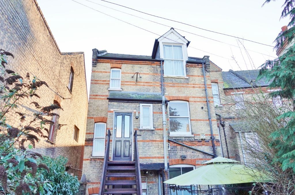 Property photo 1 of 9