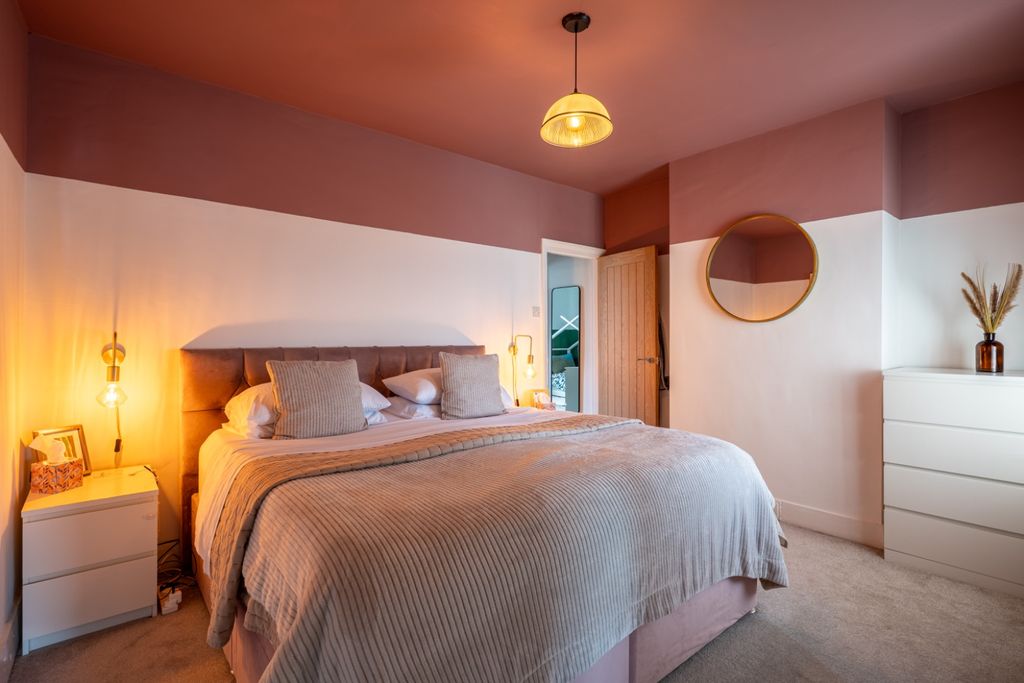 Property photo 3 of 21 5202996
