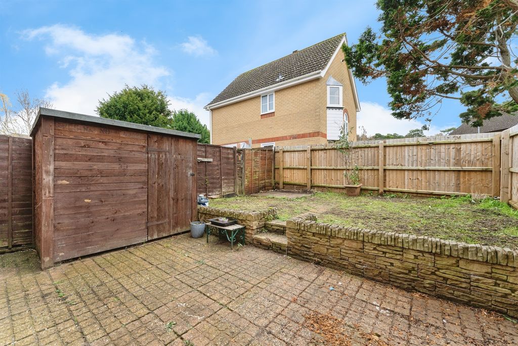 Property photo 2 of 15