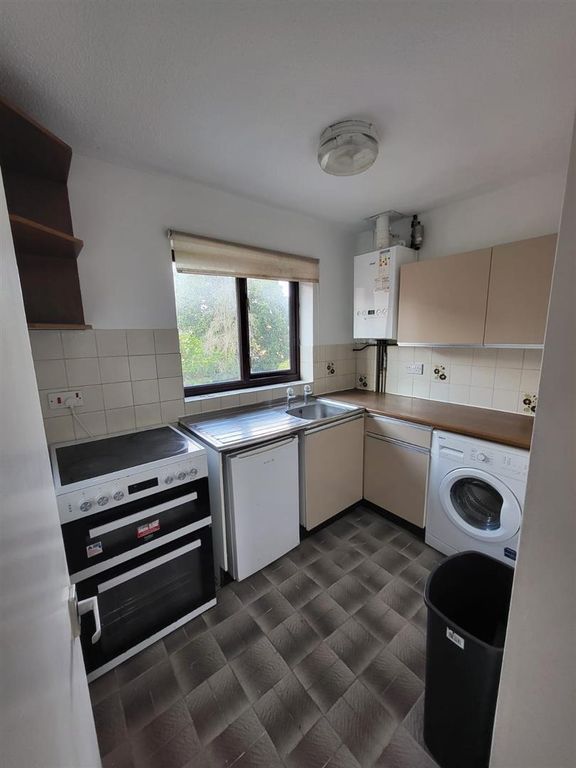Property photo 1 of 7 8Hg1.Jpg