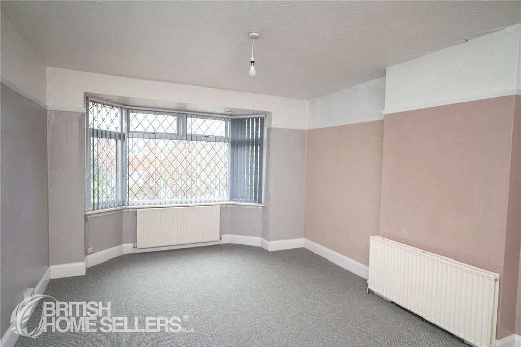 Property photo 3 of 14 Picture No. 15