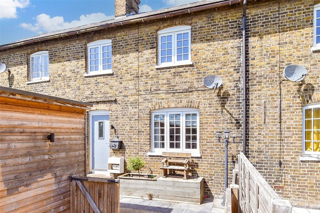 Property photo 1 of 15 External (Web) B