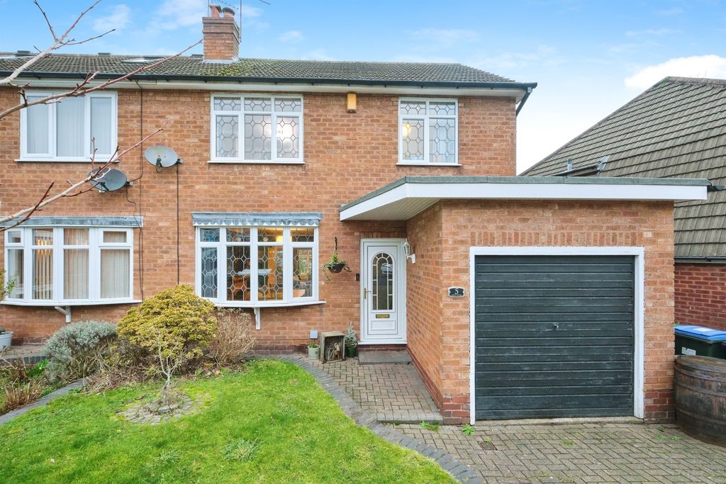 Property photo 1 of 23