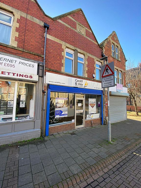 Property photo 1 of 17