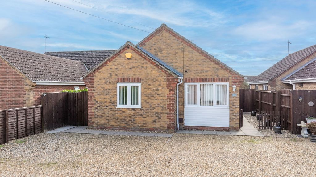 Property photo 3 of 36