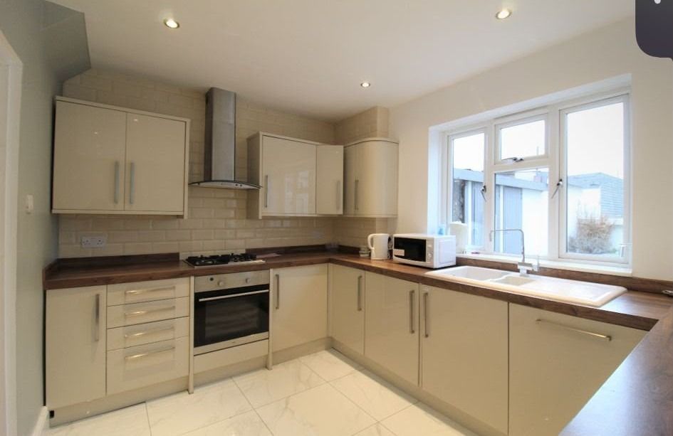 Property photo 3 of 18 4575722