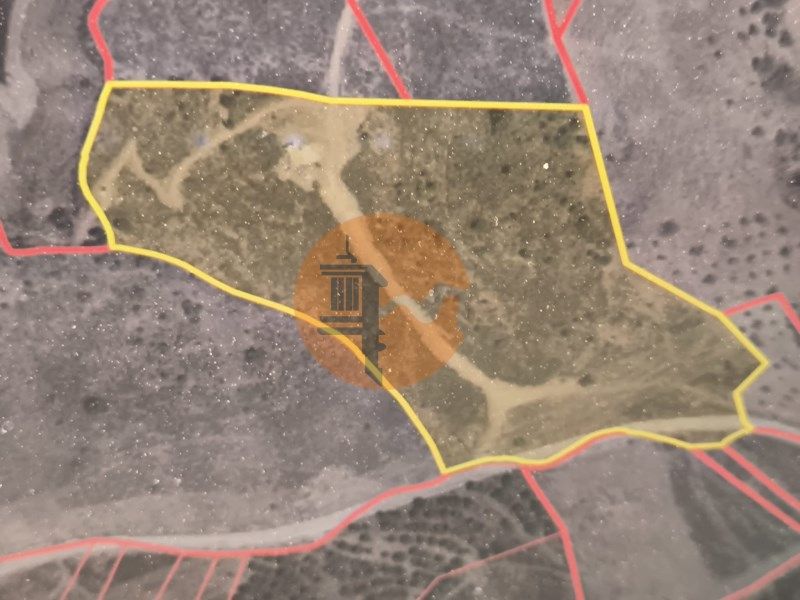 Property photo 2 of 39