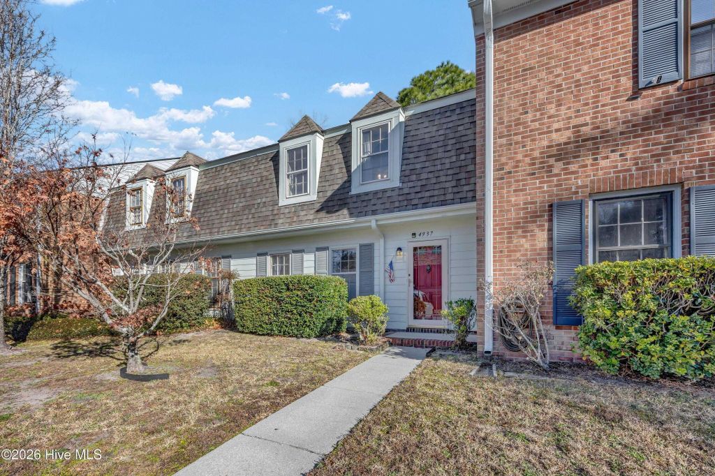 Property photo 1 of 31