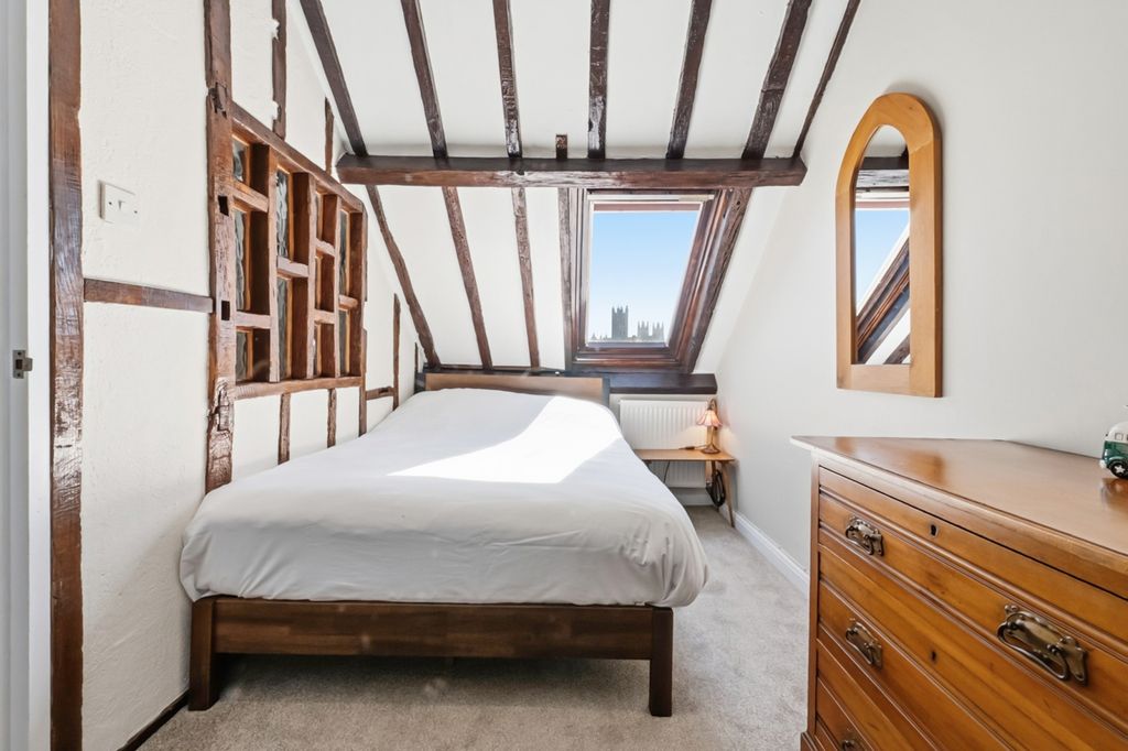 Property photo 2 of 15 Gallery