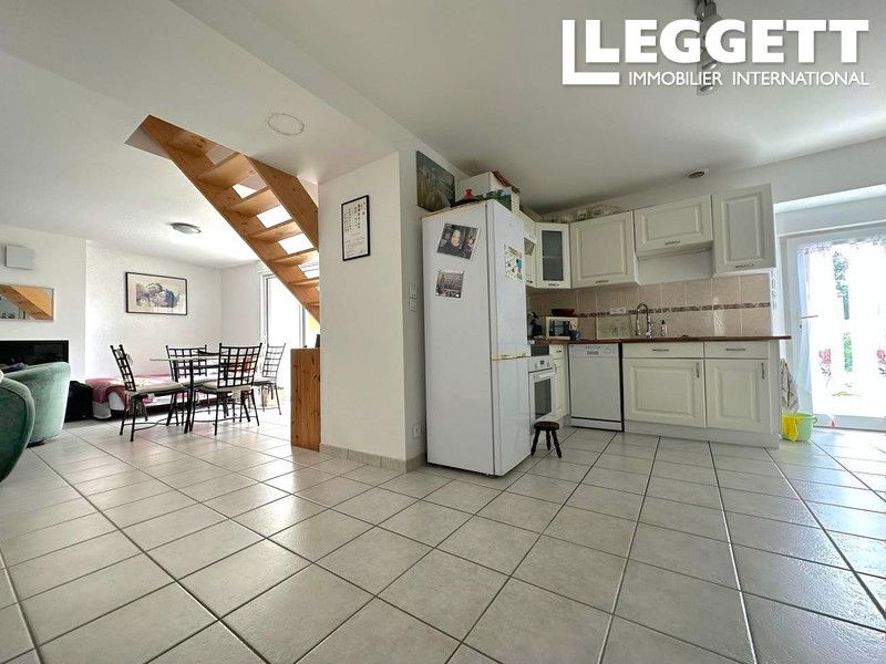 Property photo 2 of 10