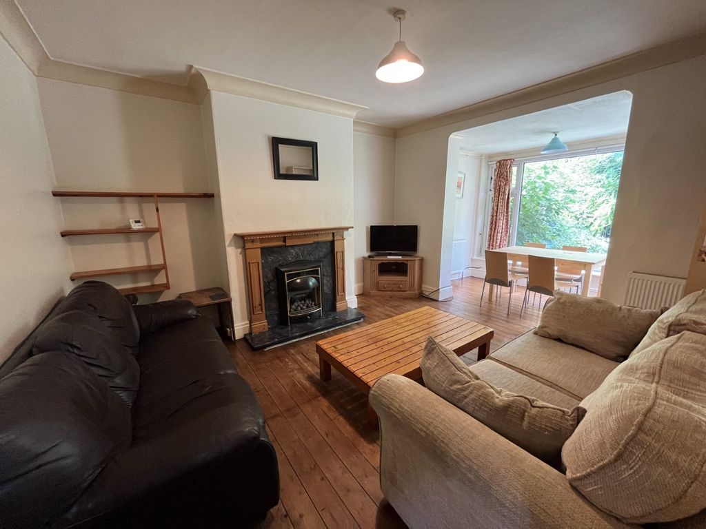 Property photo 1 of 10 Picture No. 03