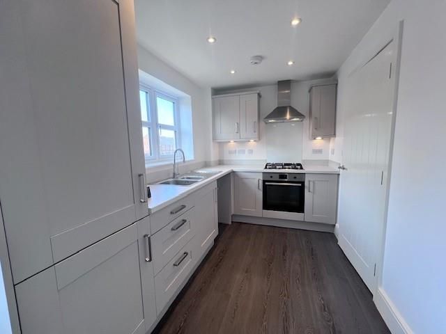 Property photo 3 of 8 11 Pintle Place Kitchen.Jpg