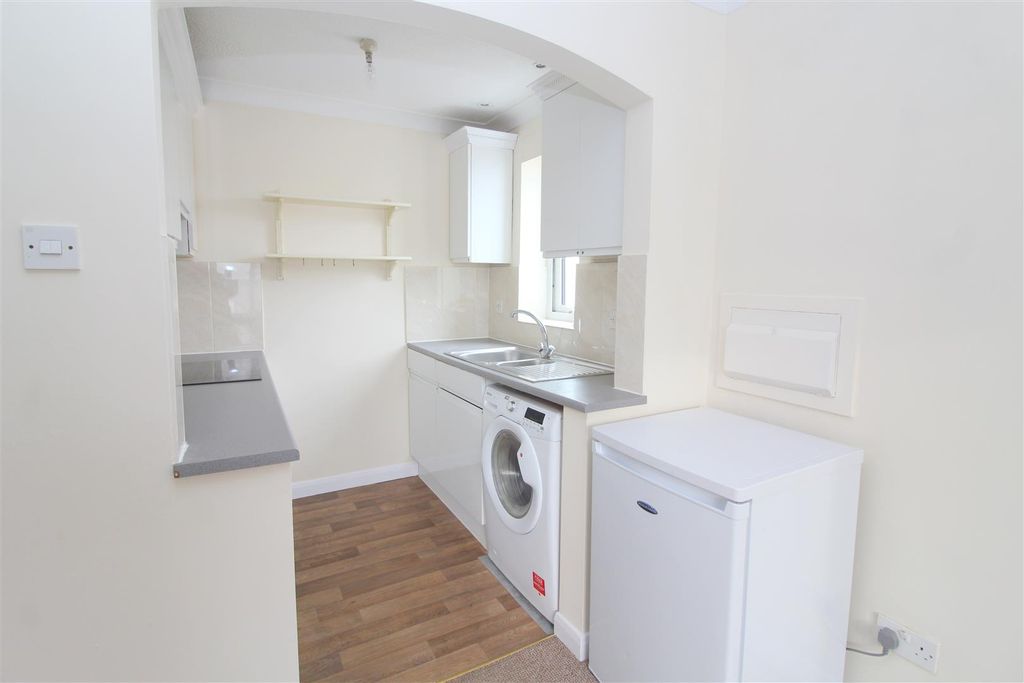 Property photo 3 of 8 Img_7525.Jpg