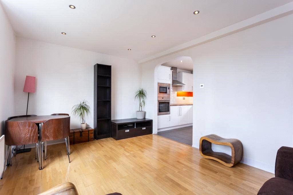 Property photo 3 of 10 Picture No. 02