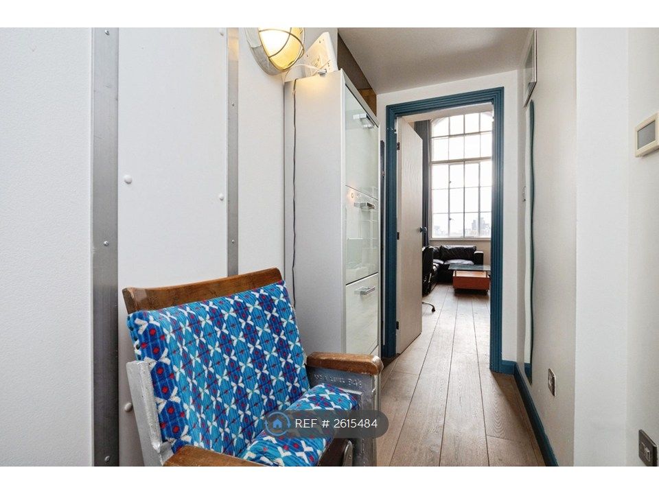 Property photo 3 of 26