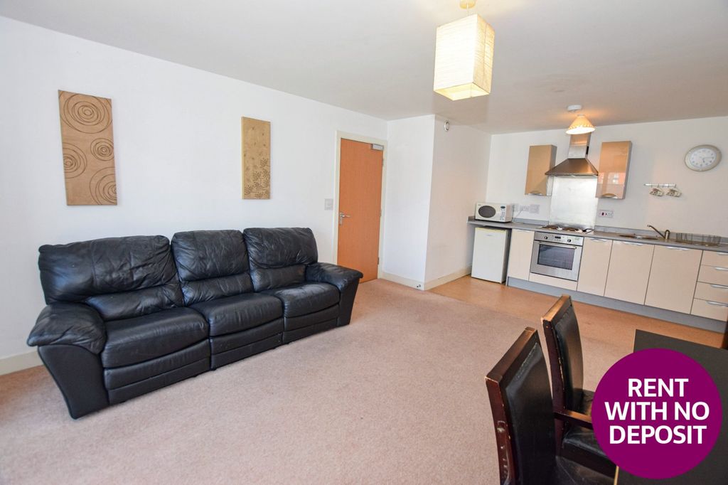 Property photo 3 of 14 Picture No. 08