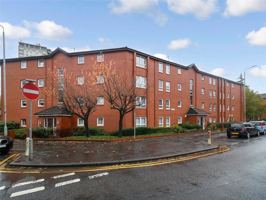 Property photo 1 of 21 Picture No. 19