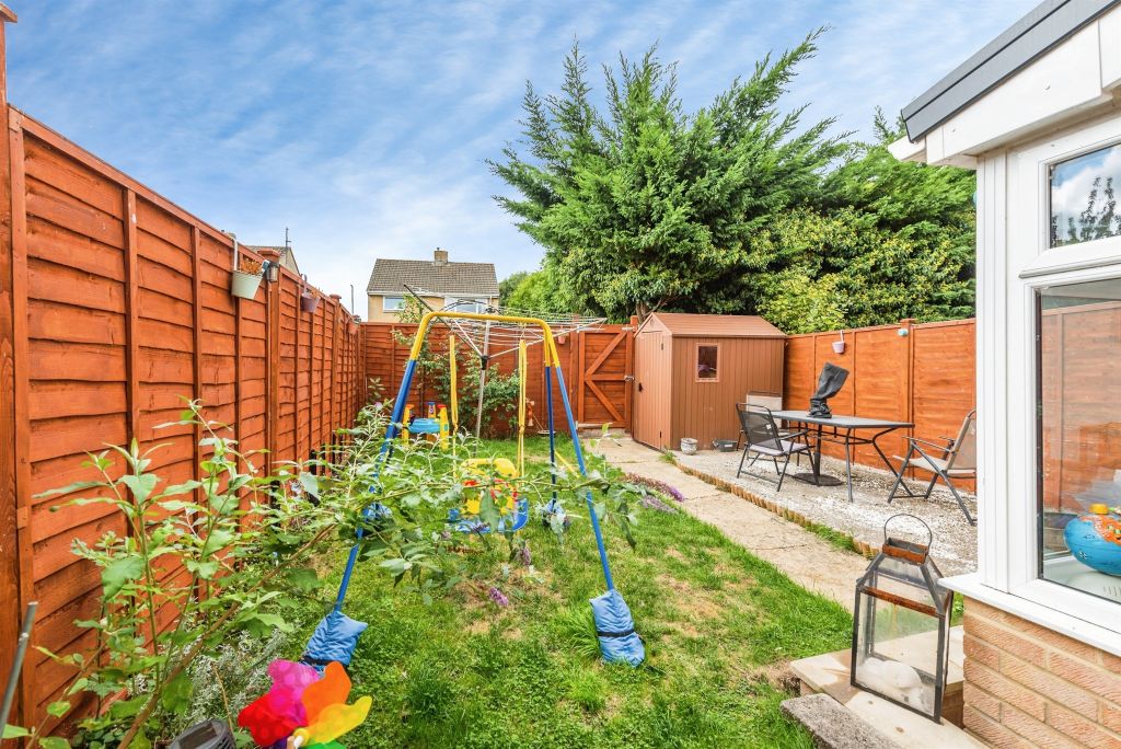 Property photo 3 of 11