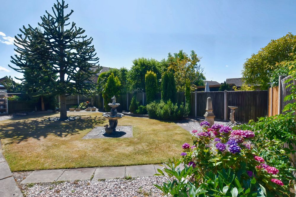 Property photo 3 of 29 Rear Garden 3