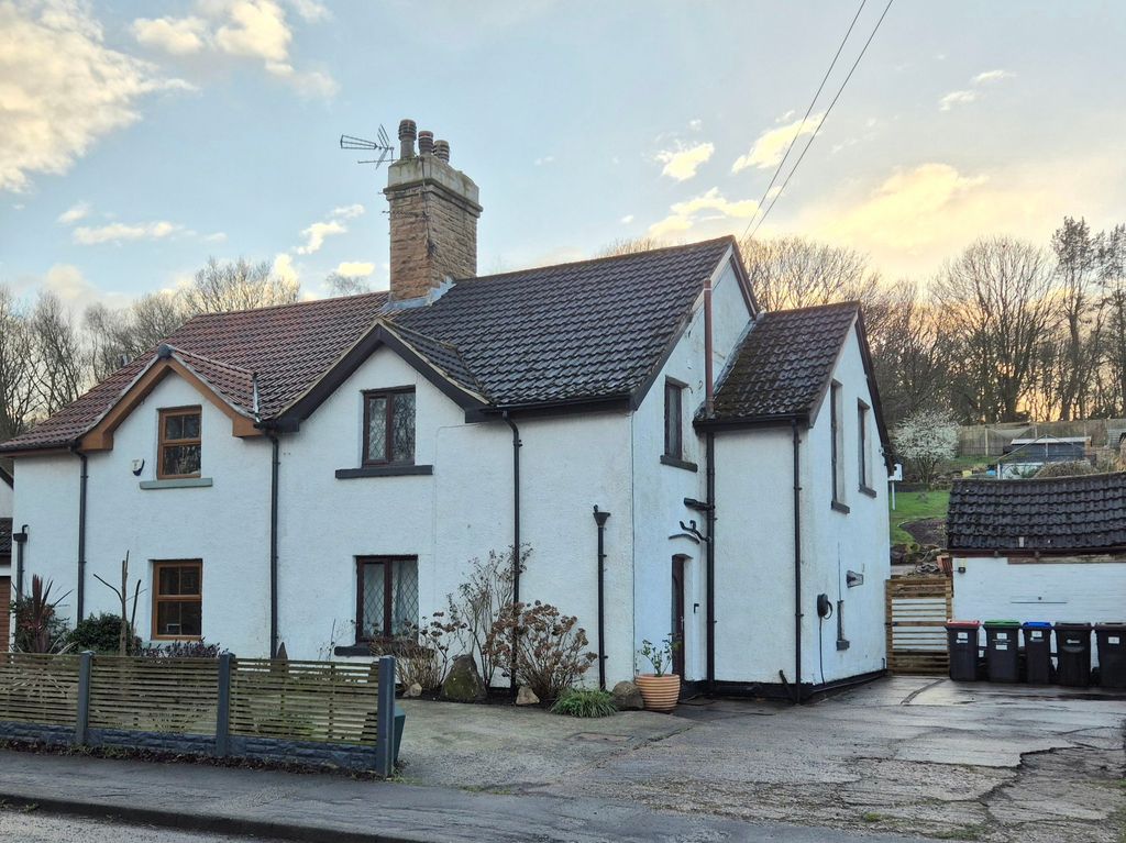 Property photo 1 of 33