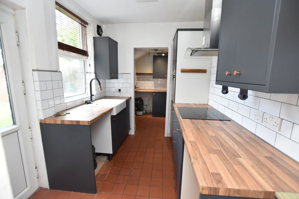 Property photo 3 of 11 Photo 2