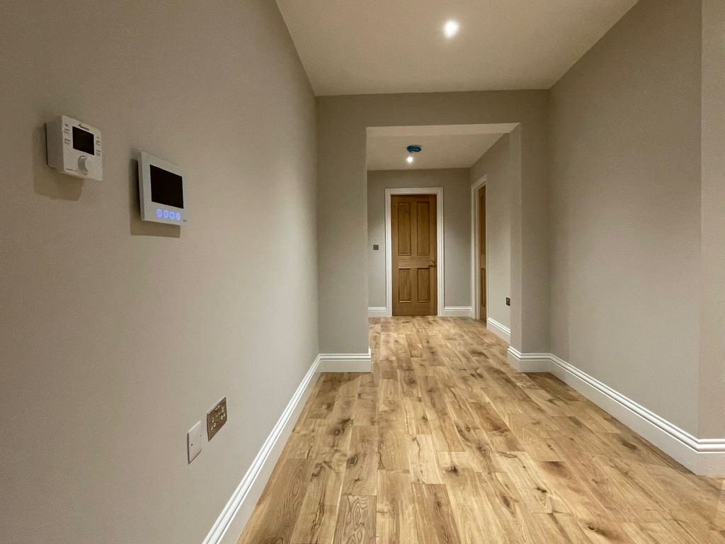 Property photo 2 of 15 Gallery