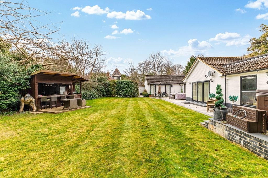 Additional image 13 of 5 bed detached house for saleStation Road, Lingfield RH7
