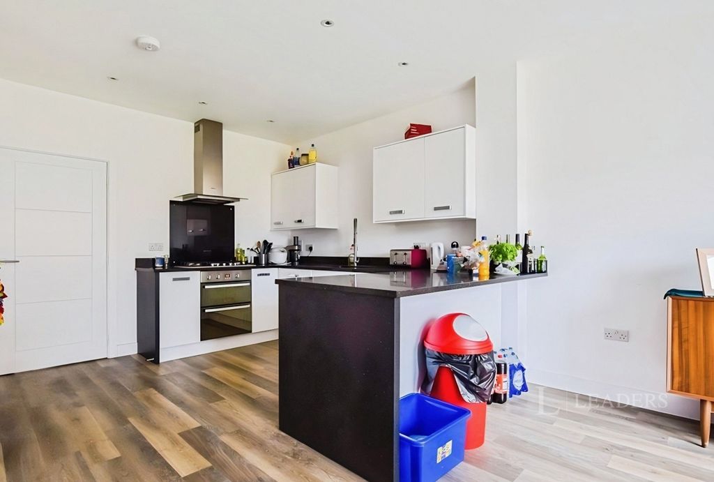 Property photo 2 of 11 Pbox-Img.Jpg
