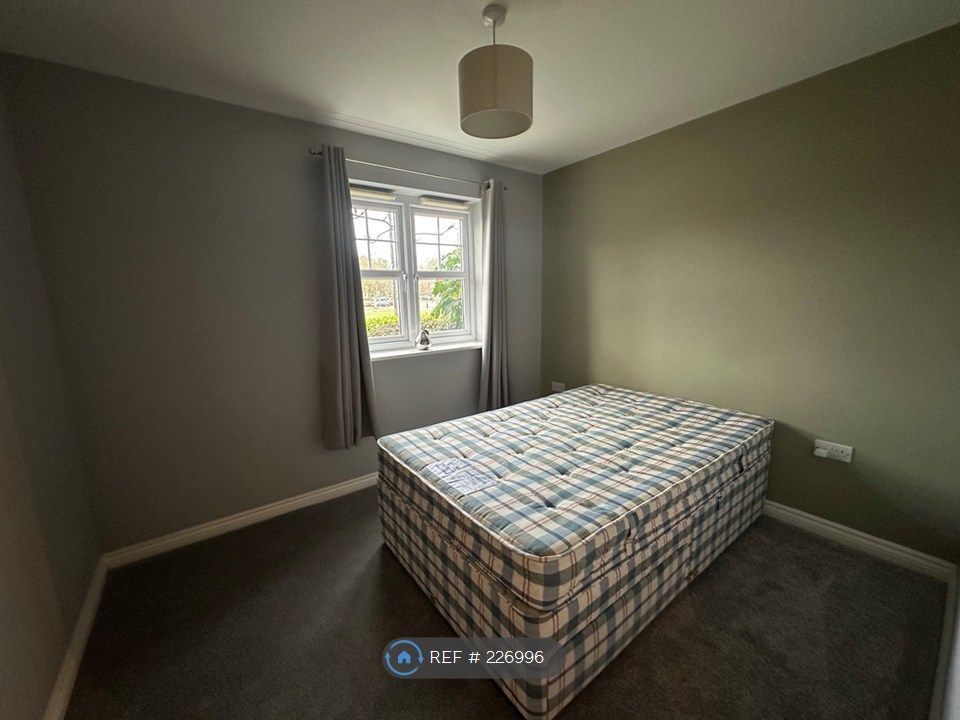 Property photo 3 of 6