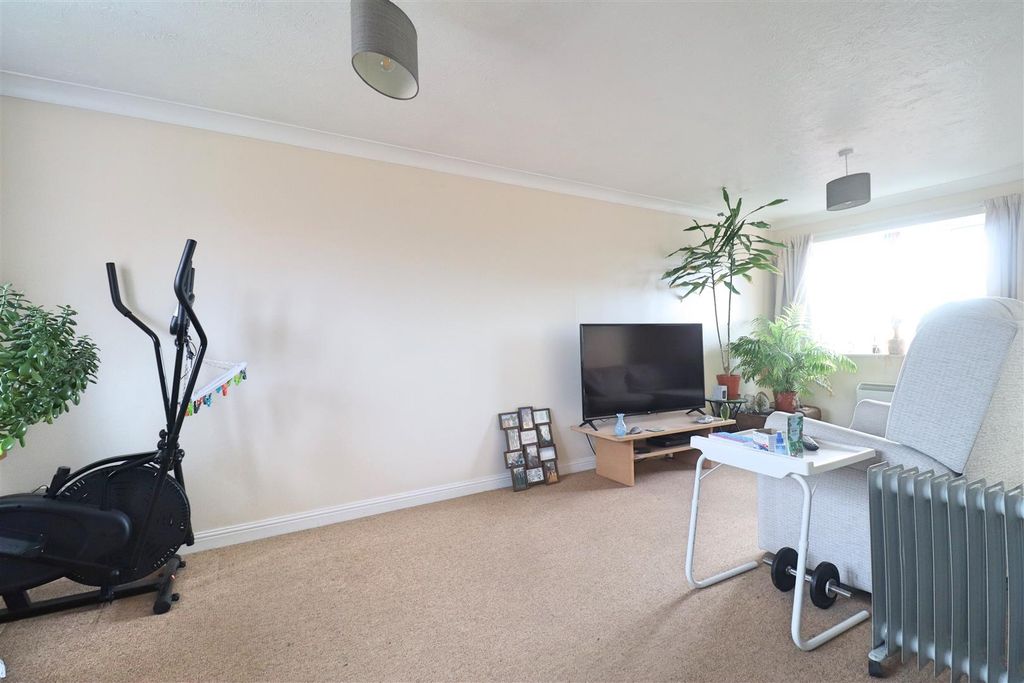 Property photo 2 of 9 Img_4861.Jpg