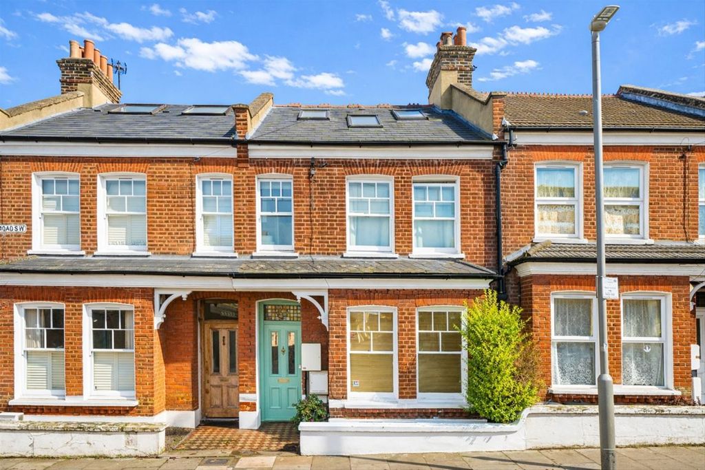 Property photo 1 of 13