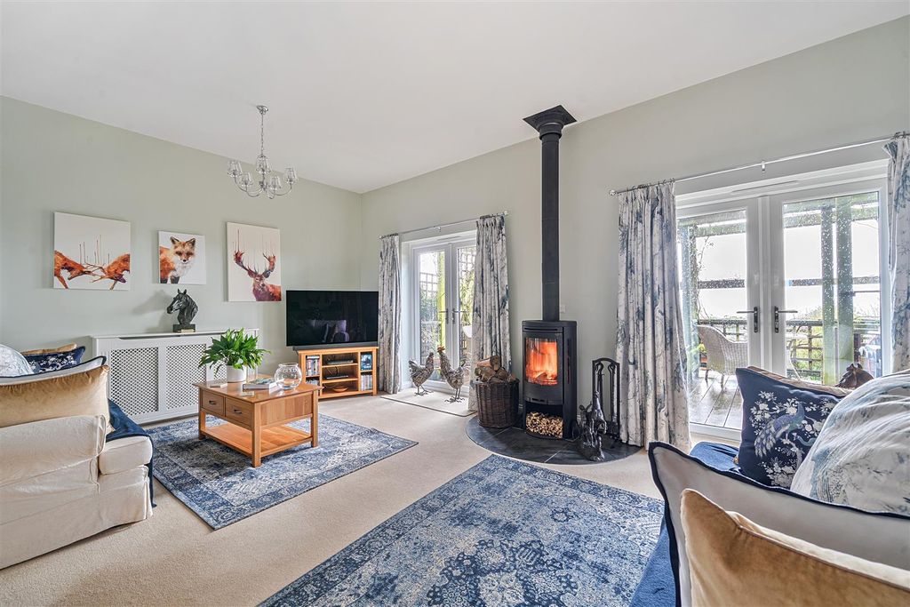 Property photo 2 of 37 5.Jpg